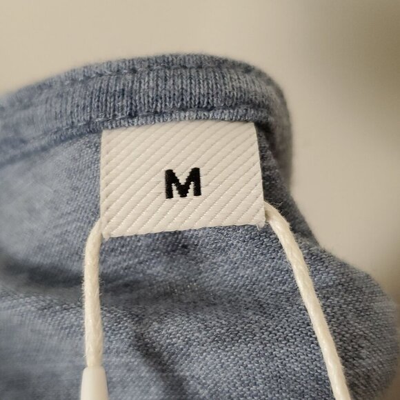 NWT Womens Long Sleeve‎ Tunic Top Med 1/2 Zip Crew Neck Casual Buttons Trendy - Picture 6 of 7